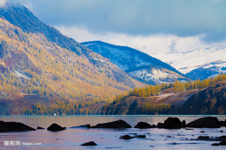 大美無言 鏡頭下的新疆風光攝影之旅